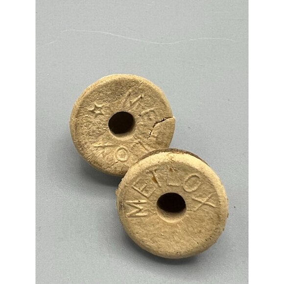 Vintage Metlox Red Ceramic Salt & Pepper Shakers 3" Diameter Floral Design - Picture 4 of 13